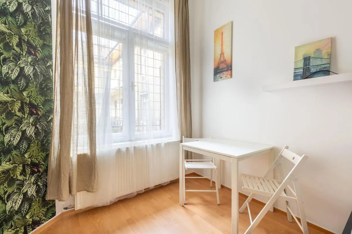 Kz10G Kazinczy Utca 6 Guests Apartment Budapest