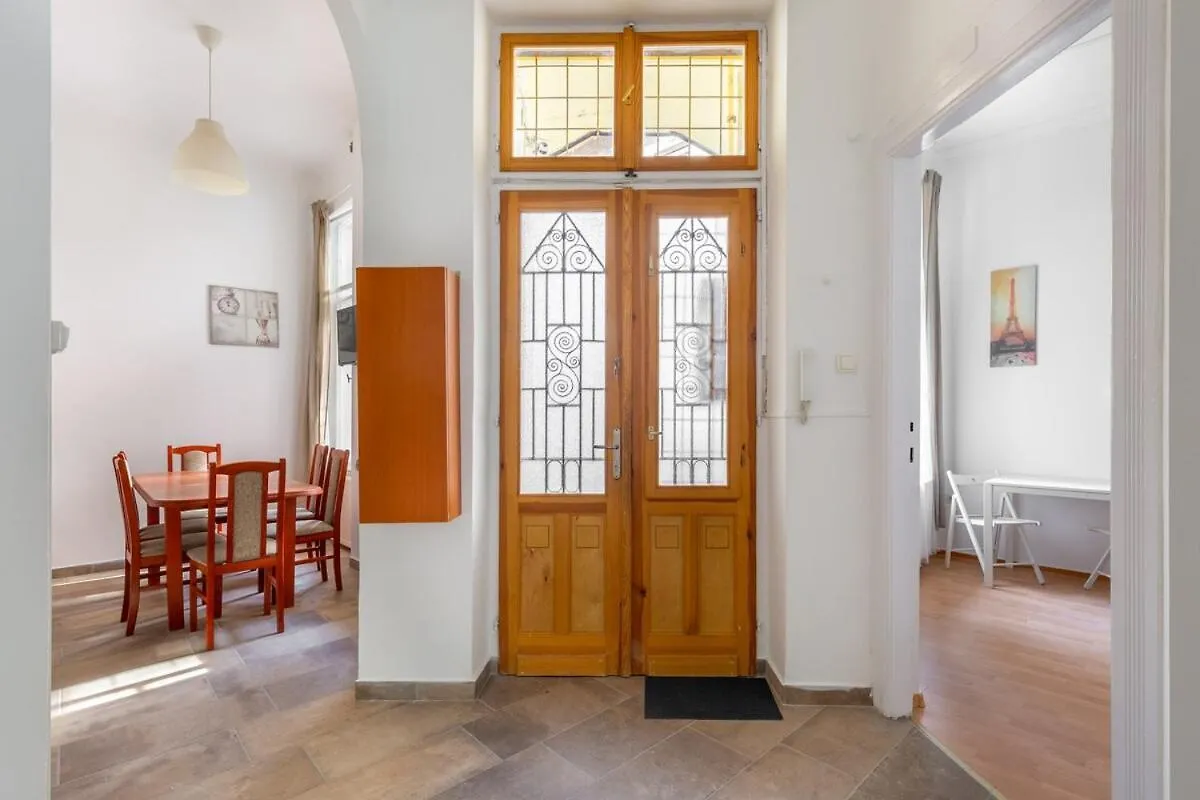 Kz10G Kazinczy Utca 6 Guests Apartment Budapesta 0*,